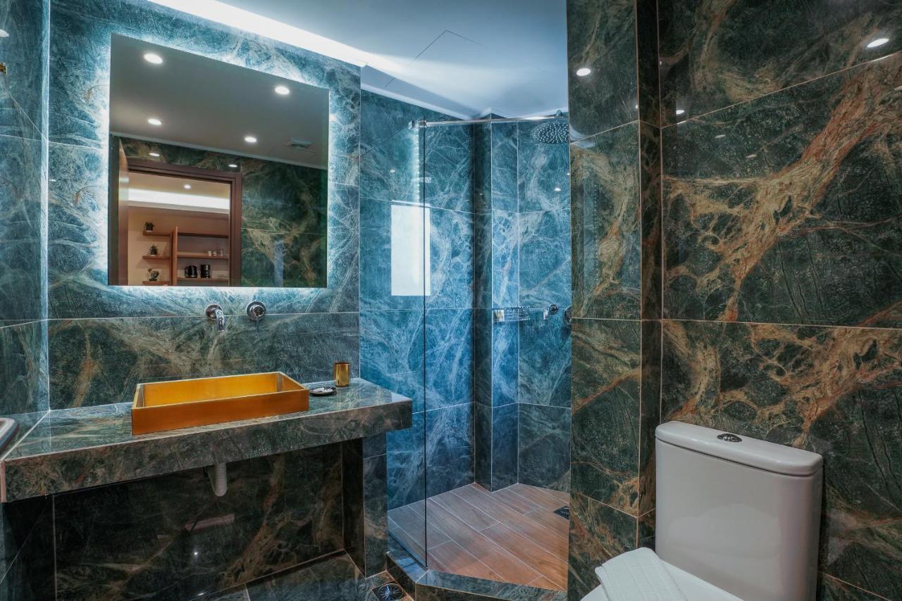 Noho Apartments @ Akadimias Атина Екстериор снимка