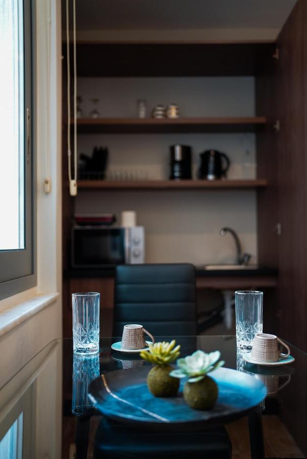 Noho Apartments @ Akadimias Атина Екстериор снимка