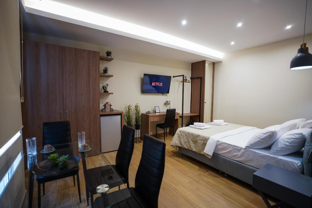 Noho Apartments @ Akadimias Атина Екстериор снимка