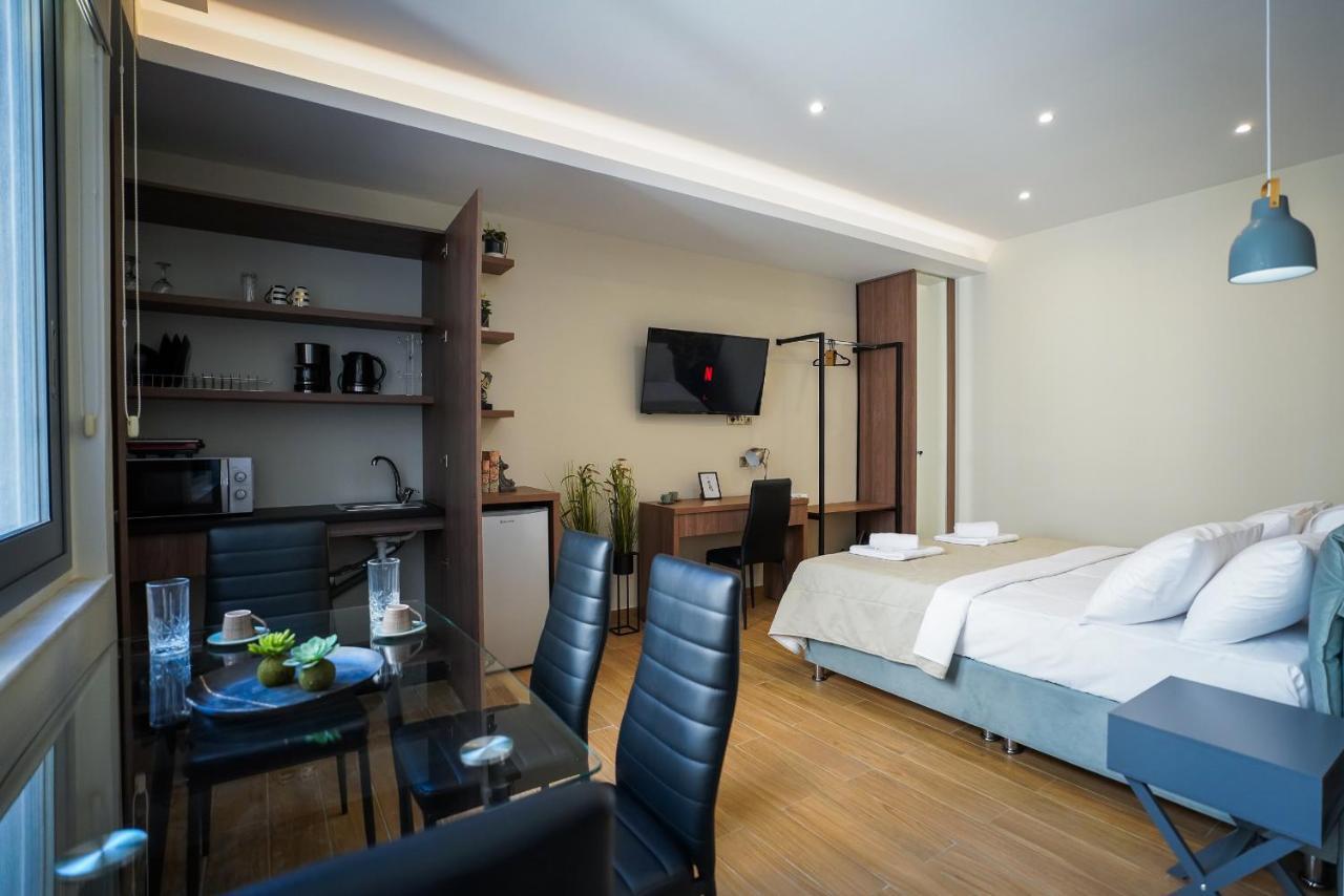 Noho Apartments @ Akadimias Атина Екстериор снимка
